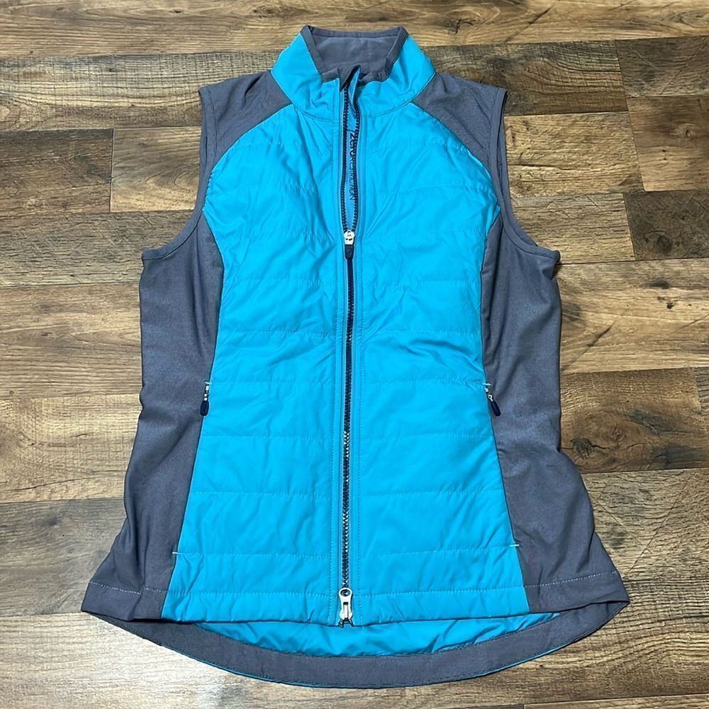 Zero Restriction Tess Vest size small